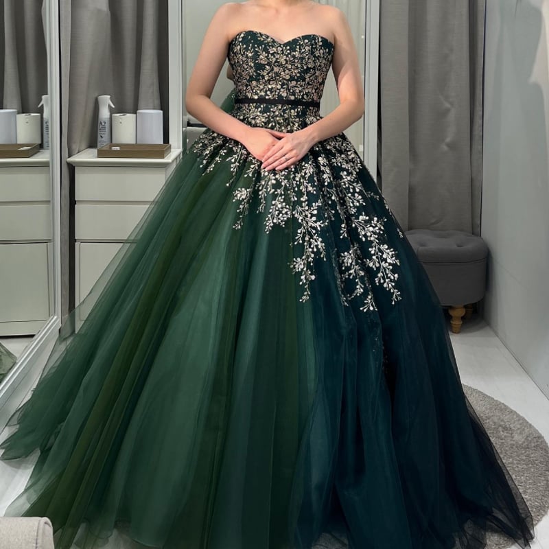 【美品】グリーンカラードレス PRIMACARA】（プリマカーラ神戸空港店）カラードレスレポ♡〜A