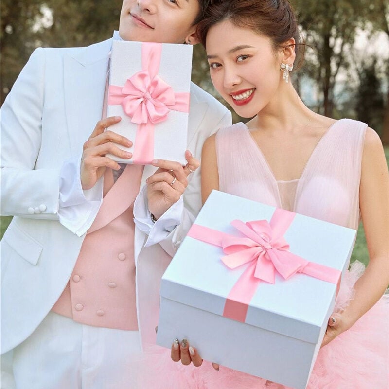 ピンク Vネック フレアスカート ドレス ピンク Vネック キャップスリーブミディアムドレス｜TADASHI