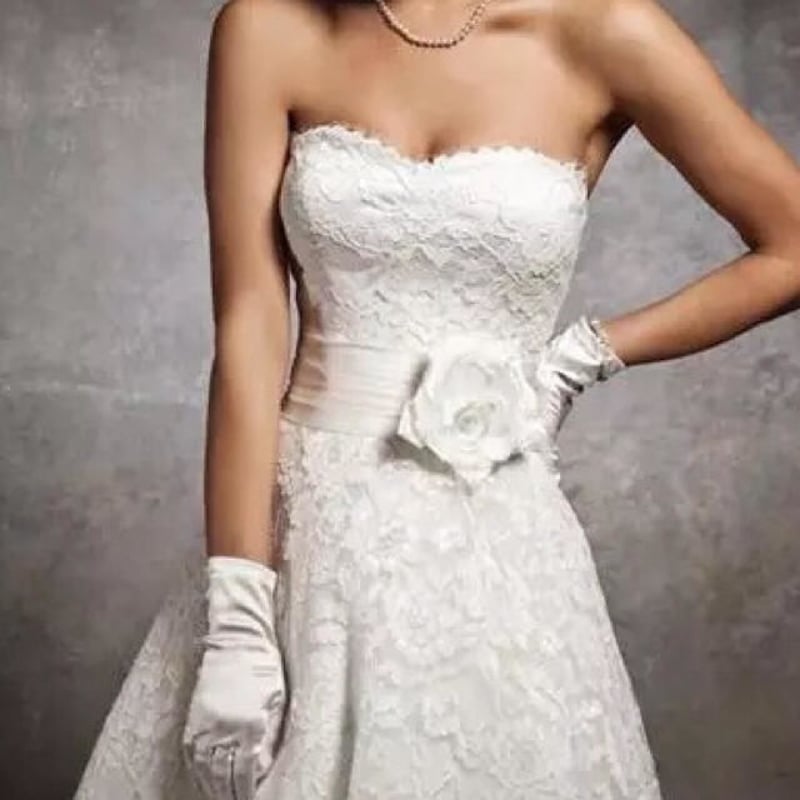 総レースのミモレ丈、ウェディングドレス セクシー ノースリーブ ドレ 