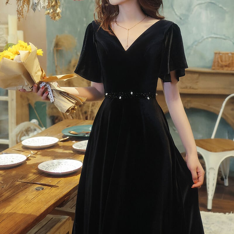 大好評中！パーティードレス 黒 Vネックドレス 高級ベロア 2次会 謝恩  