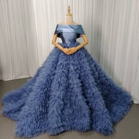 カラードレス  ブルー もこもこドレス  取り外し可能なオフショルダー  ミカドサテン   華やかなトレーン  結婚式  のコピー
