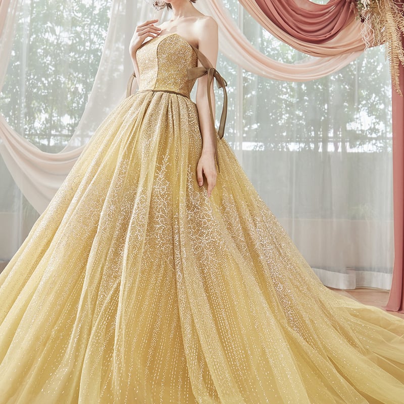 カラードレス イエロー 豪華！ 花嫁 ふわふわ袖 キラキラ