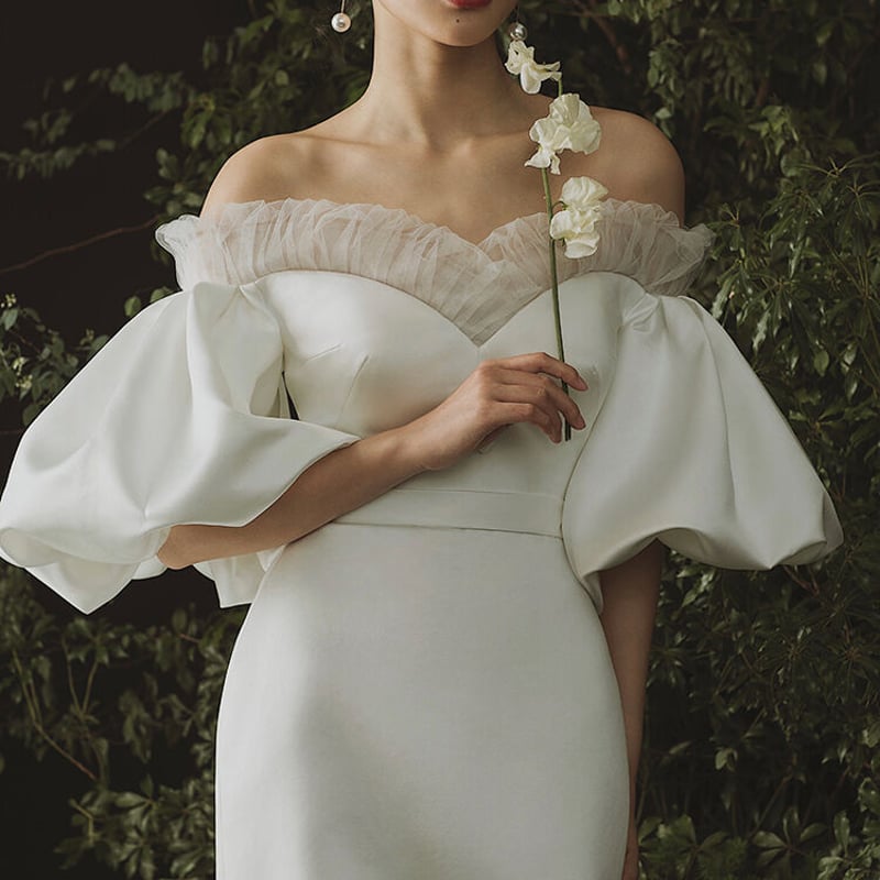 高品質！フランス風ウエディングドレス ホワイト 光沢サテン  