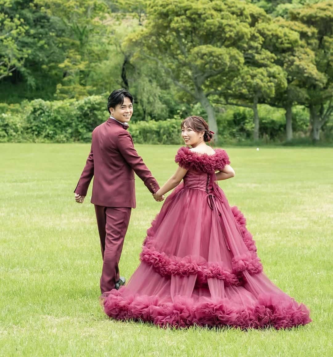 実例写真！カラードレス ボルドー色 オフショルダー 編み上げ ソフトチ