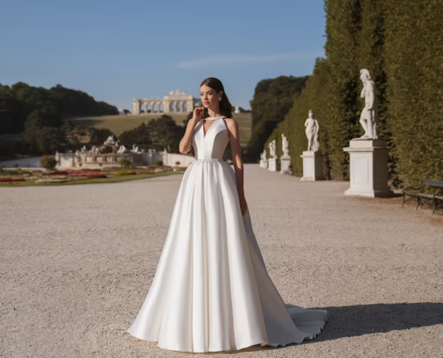 サテン ウエディングドレス♡ サテンウェディングドレスエレガントシンプル (ウェディング