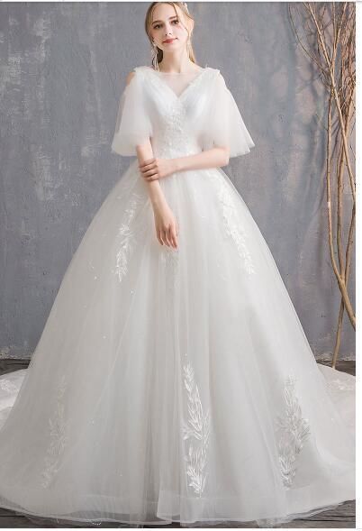 フレンチ袖のホワイトオーガンジー高級ウエディングドレス5号7号XS~Sサイズ 結婚式 ワンピース ウェディングドレス ホワイト 光沢サテン短袖