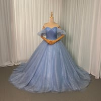 カラードレス 爽やかで優しいブルー シークインチュール フリル袖 華やかなトレーン  花嫁 前撮り