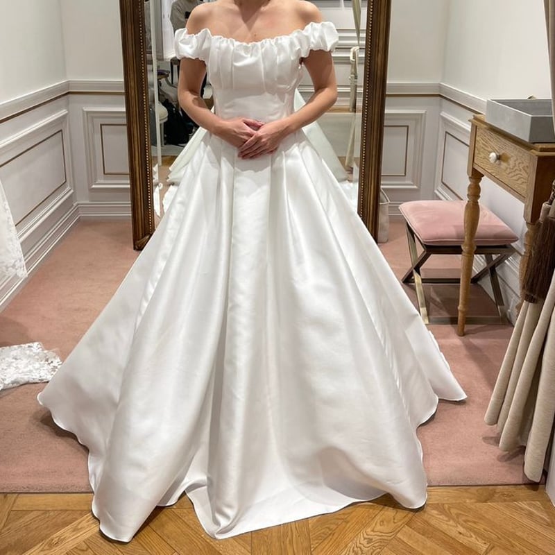 ウェディングドレス オフショルダー ストレッチ 披露宴/結婚式 ウェディングドレス オフショルダー ストレッチ 披露宴/結婚式