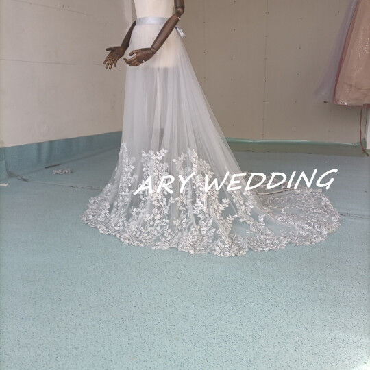 大人気上昇ウエディングドチュールスカート 薄シルバー リーフ刺繍  