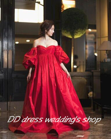 高品質！ベアトップ パーティードレス 赤 パフスリーブ 光沢サテン  