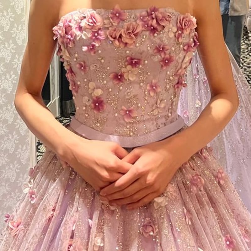 リボン付きビーズ装飾ピンクドレス リボン付きビーズ装飾ピンクドレス