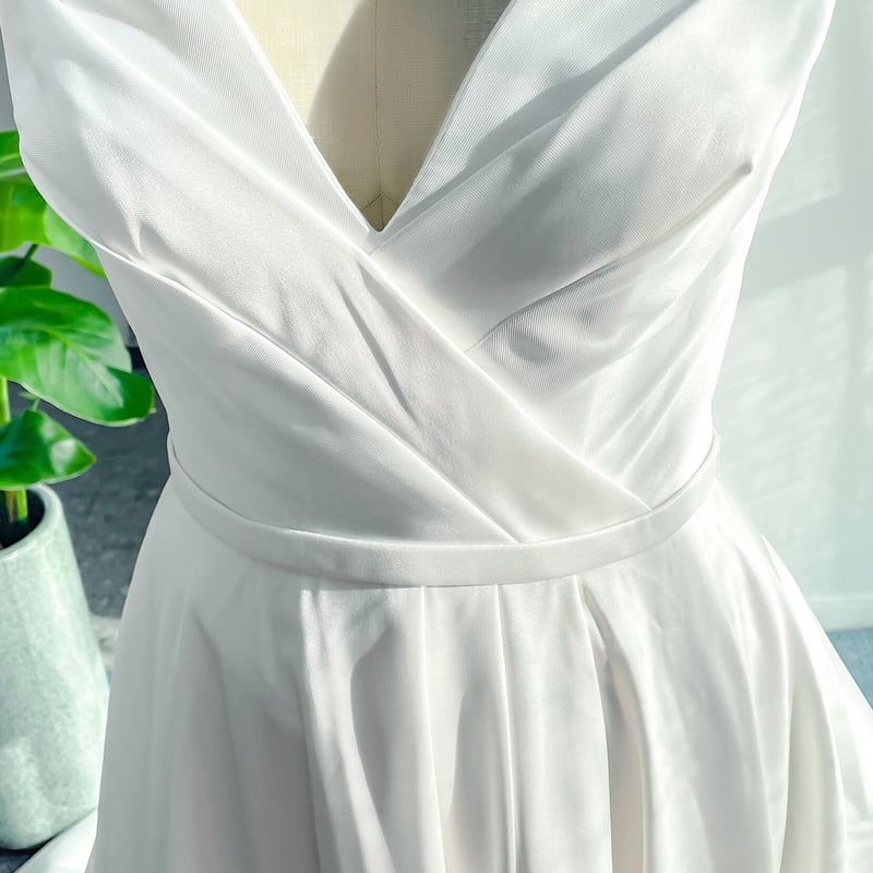 Aライン Vネック サテン ウェディングドレス | David1021k Dress Aライン Vネック サテン ウェディングドレス | David1021k Dress