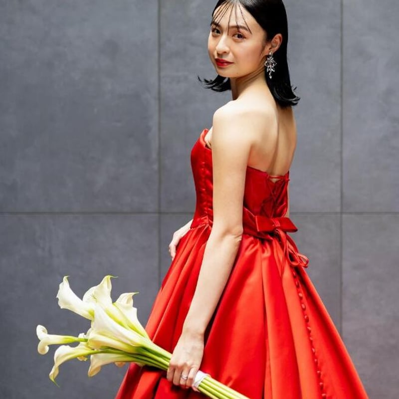 パーティードレス 赤 ビスチェドレス 派手な 光沢サテン 結婚式 | David