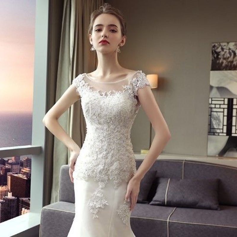 ウエディングドレス ホワイト 上品レース マーメイドライン タンク  