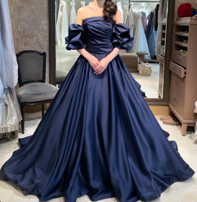 国内発送*Safiyaa*シックなロングドレス フリル袖 ネイビー fit=scale-down,w=1200