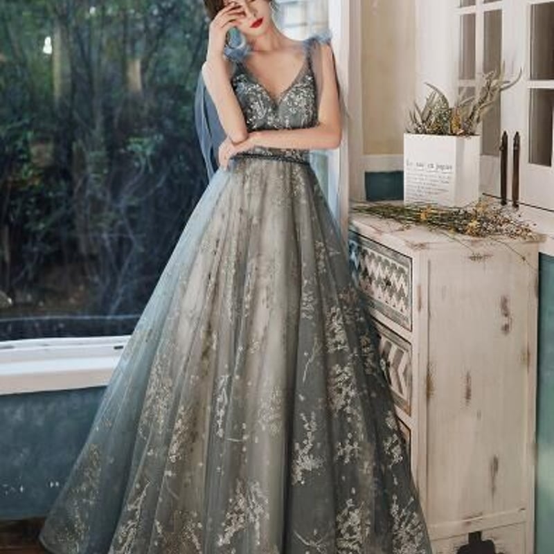 大好評中！パーティードレス 緑 キャミソール プリンセスライン  