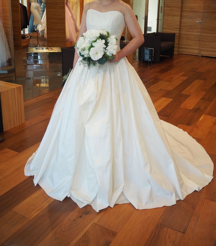 ウェディングドレス  タフタ fit=scale-down,w=1200