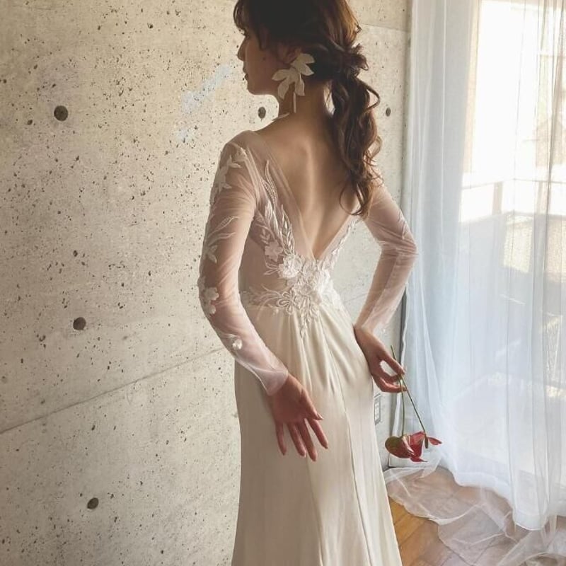 ウエディングドレス ロングスリーブ バックレス ソフトマーメイド  