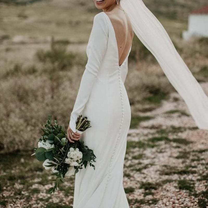 高品質！フランス風 ウエディングドレス 花嫁 /2次会 ホワイト Vネック  