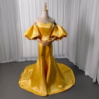 カラードレス 黄色い 光沢サテン  取り外し可能な付け袖  ソフトマーメイドライン 短トレーン  花嫁 前撮り