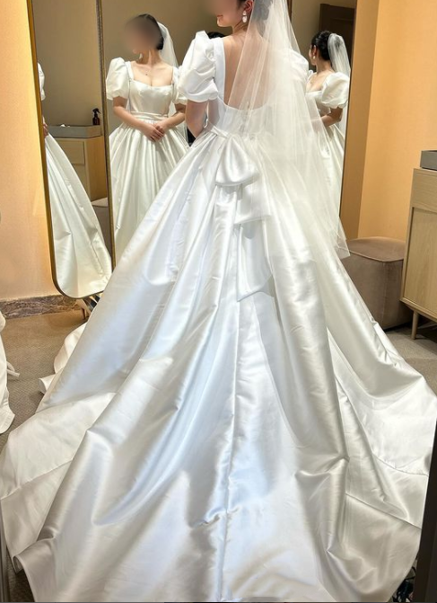値下げ【新品】ウェディングドレス チューブトップ サテン生地 Amazon | 結婚式ドレス フレンチ チューブトップ シンプル
