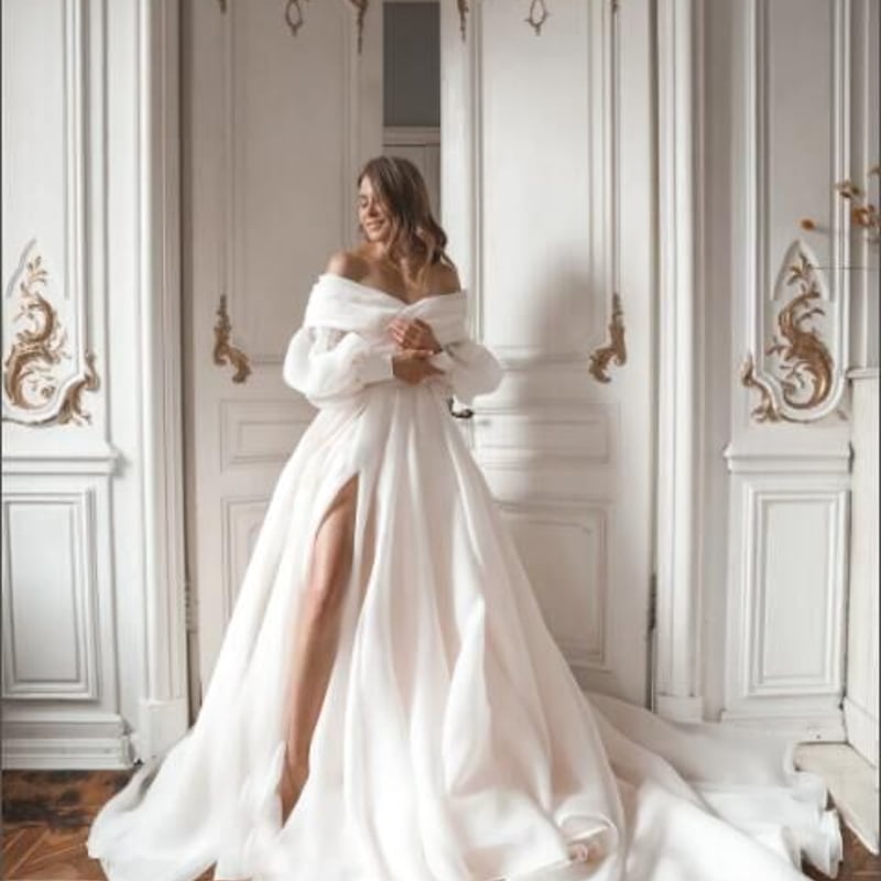 フランス風 ウエディングドレス 前撮り 取り外しオフショルダー 挙式  