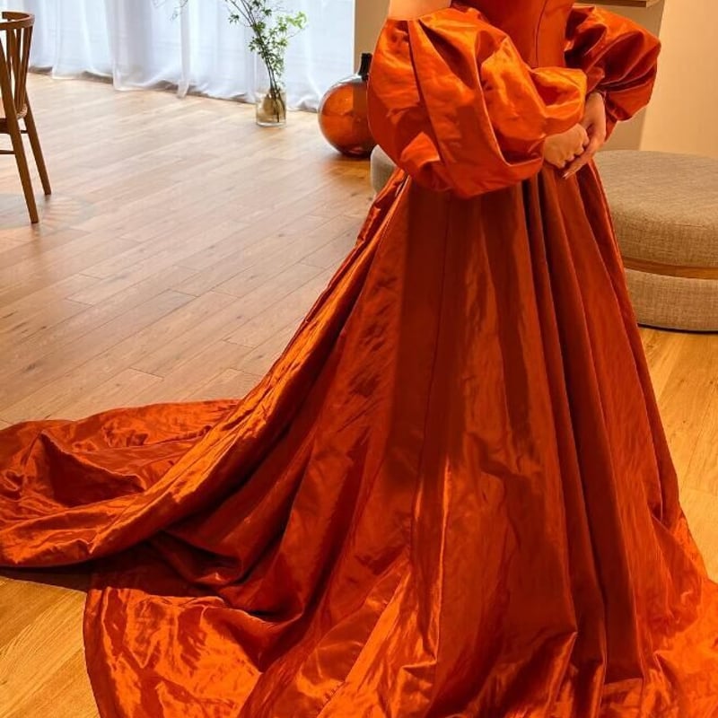 パーティードレス オレンジ パフスリーブ ベアトップ オフショルダー  