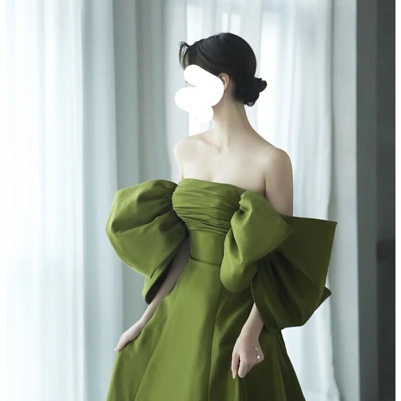 抜群のおしゃれ見え ドレス マット生地 Aライン オフショルダー ミニ  