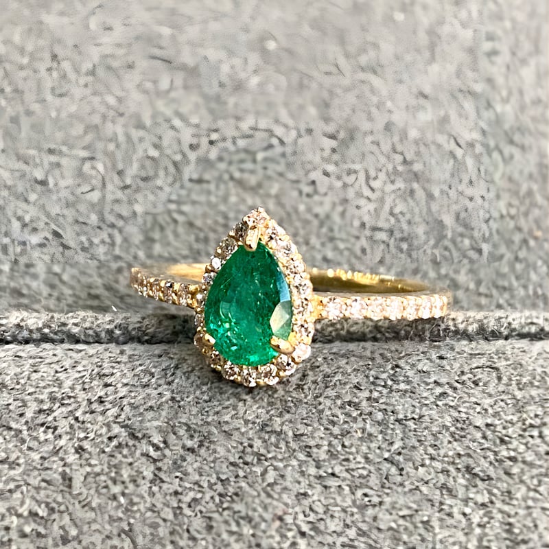 エメラルド・ダイヤモンド18Kリング | IRIS Gem & Jewellery エメラルド・ダイヤモンド18Kリング | IRIS Gem & Jewellery