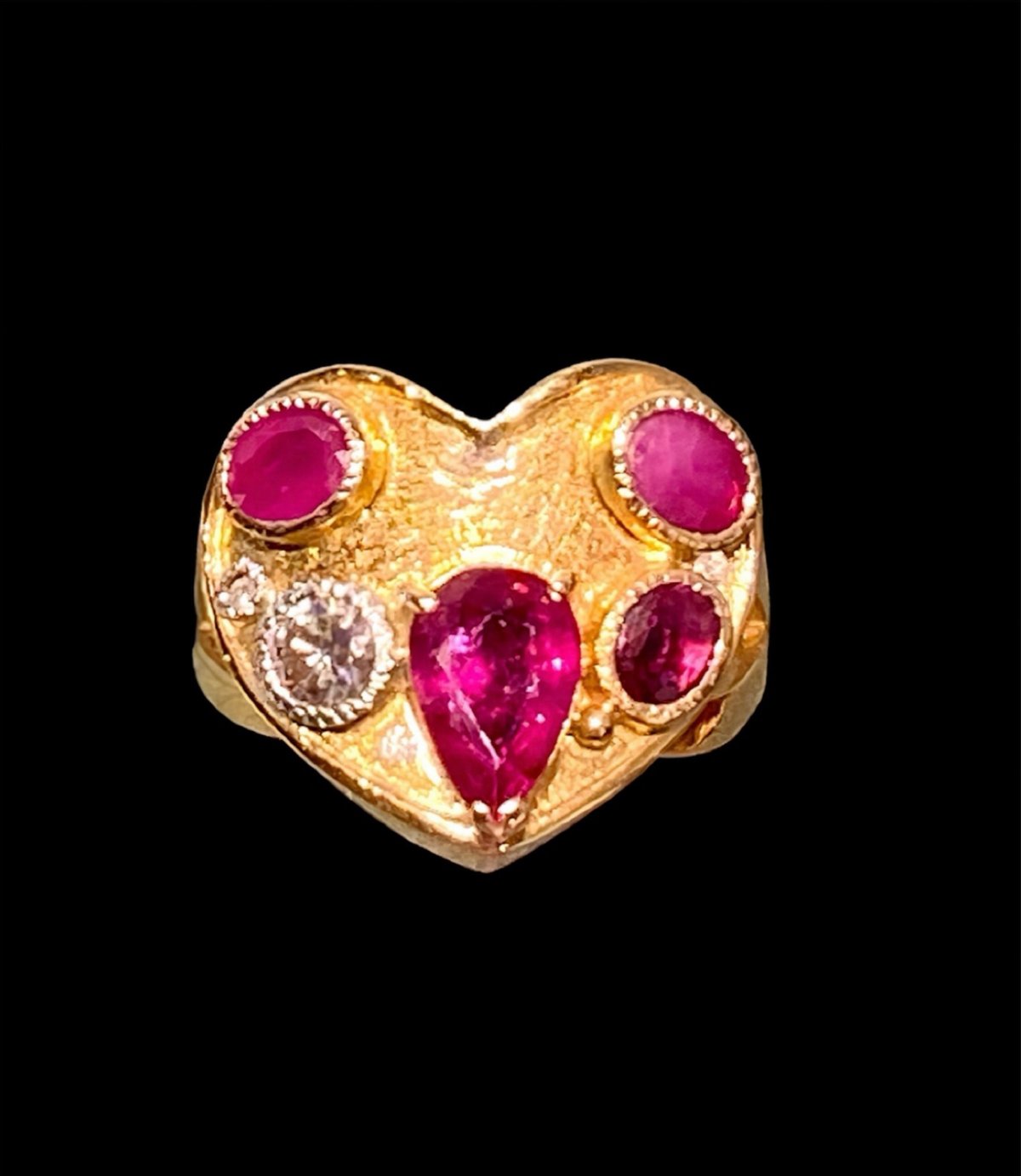 【中古】 琥珀色の夢/日本メール・オーダー/ロビン・リン 18k ルビー・ダイヤモンド リング | IRIS Gem & Jewellery