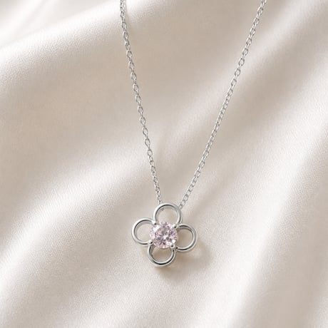18w サファイアフラワーネックレス