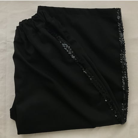 チノブラック×スパンコール黒　バルーン