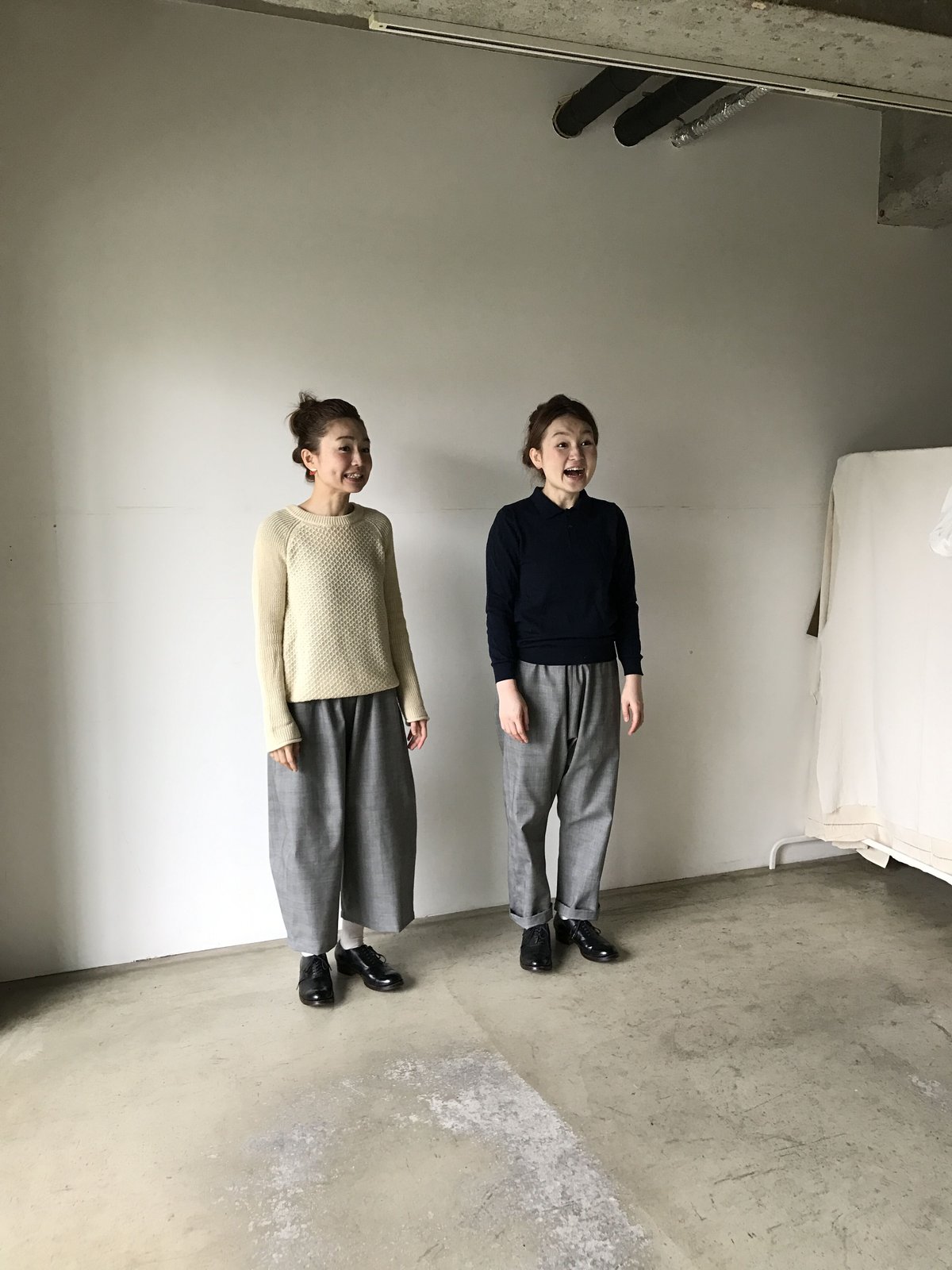 チノブラック×スパンコール黒 サルエルパンツ | TEO