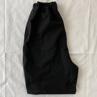 コットンリネンブラック・バルーンショーツ
