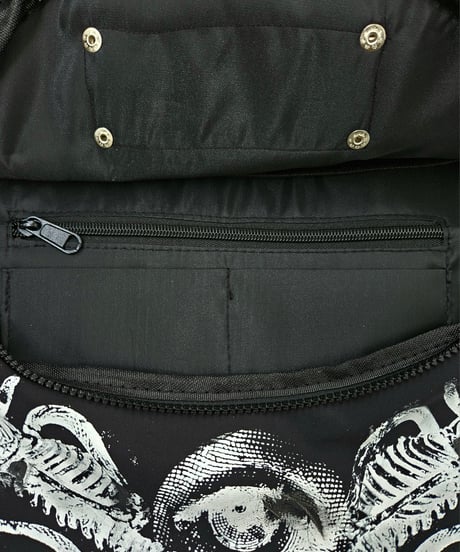 Moon Shoulder Bag (2)