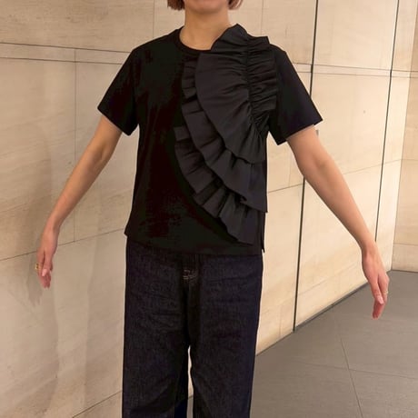アシメフリルドッキングTシャツ(ブラック)