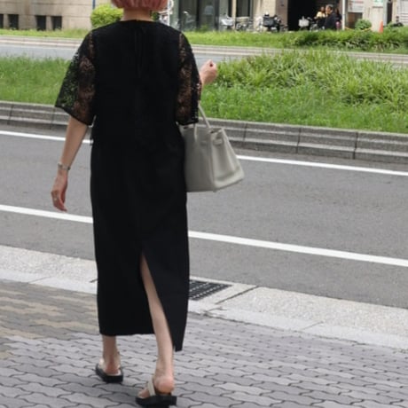 前後＆お袖2WAYスカラップレースブラウス(ブラック)