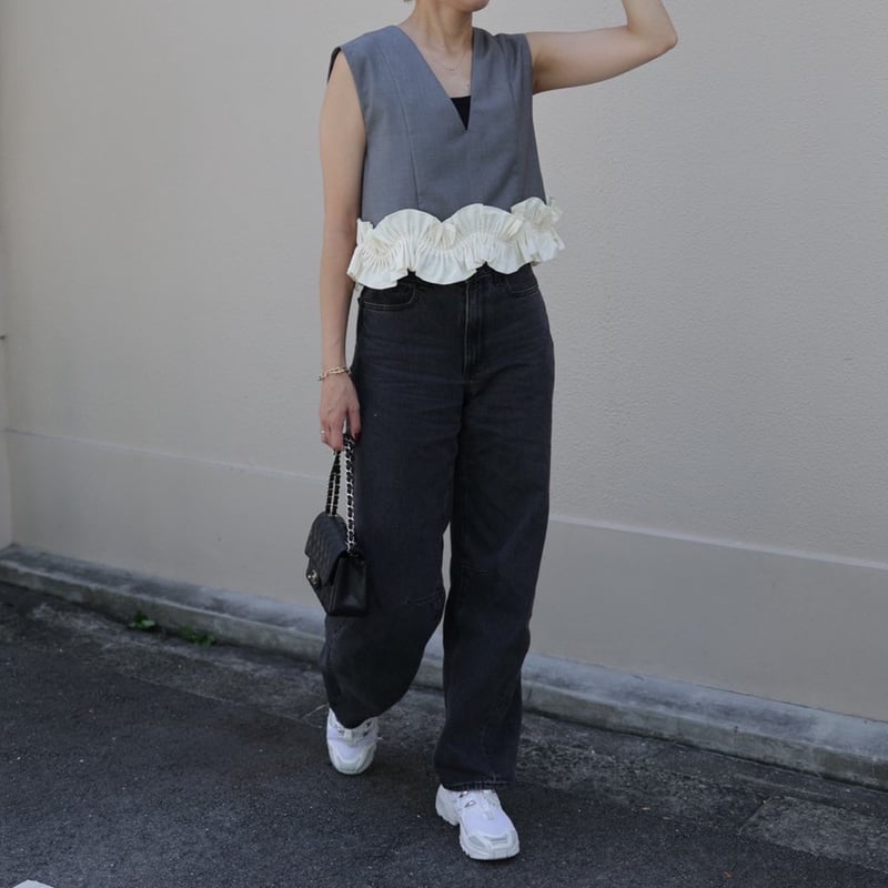 完売品　NON TOKYO MULTI POCKET フリルベスト グレー 前後2WAY裾フリルベスト(グレー) | myinemy's STORE