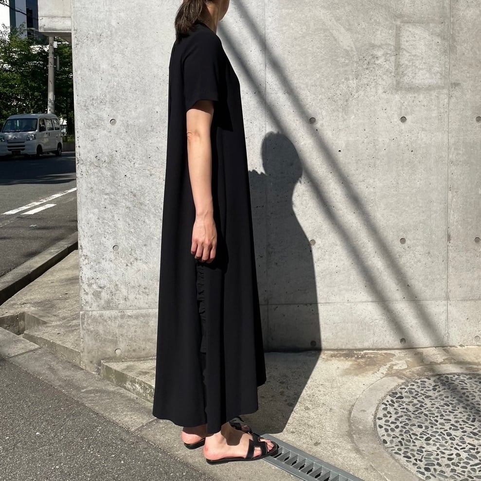 anana 速乾シンプルAライン半袖マキシワンピース 定番・再販】速乾プチフリルシンプルAライン半袖マキシ