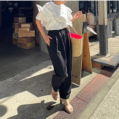 ショルダーフリルデザインTシャツ(ホワイト)