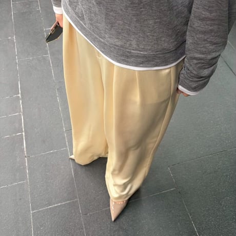 サテンハイウエストストレートパンツ(イエロー)