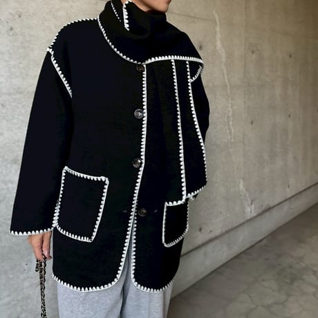 マフラー付き刺繍ノーカラーコーディガン(ブラック)