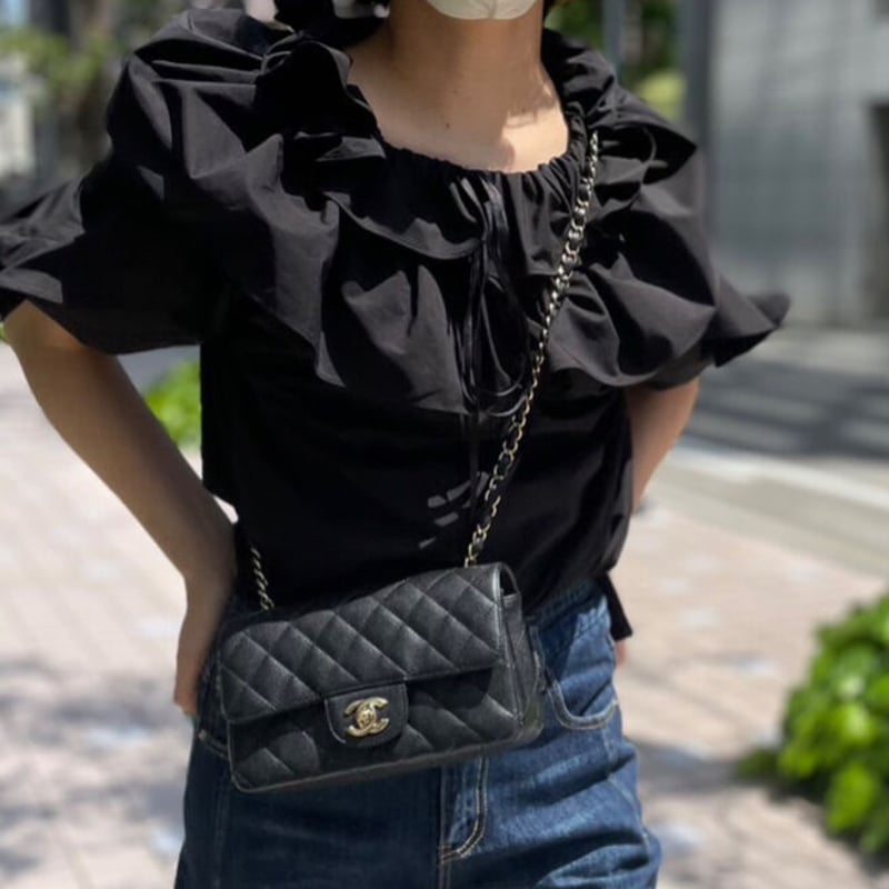 ブラックオフショルダーフリルトップス サイズ2 オフショルダーフリル