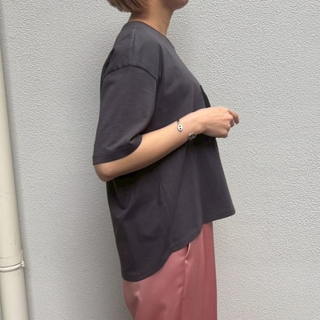 ロゴチュール重ねTシャツ(グレー)