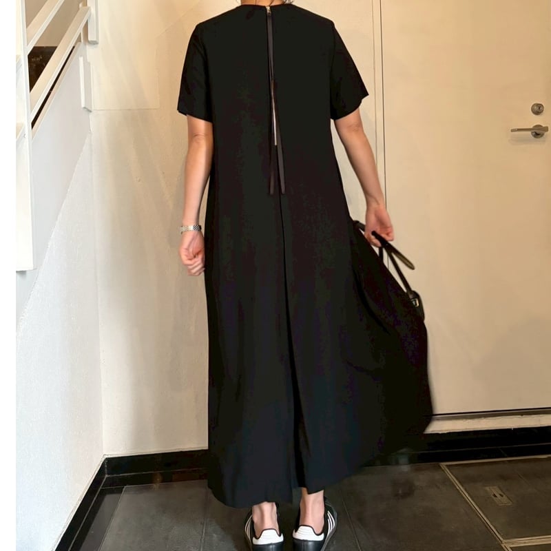 MARK&LONAブラック ワンピース 半袖 Vieo ワンピース ワンピ ロングワンピース 半袖 ブラック 黒