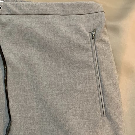 ハーフパンツ