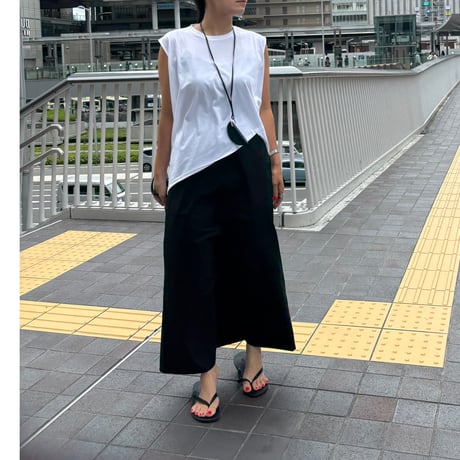ロングラインスカート(ブラック)