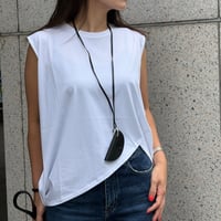【接触冷感】アシメ立体ラウンドヘムカットソー(ホワイト)