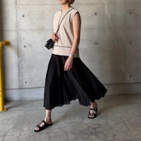 ドッキングラインワンピース(ライトベージュ×ブラック)