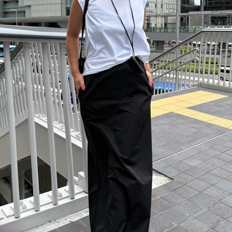 ロングラインスカート(ブラック)